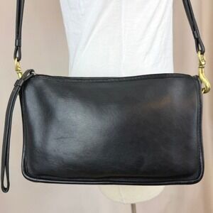 Vintage COACH Basic Bag 9455 New York City Black Leather Purse Talon Tag NYC USA